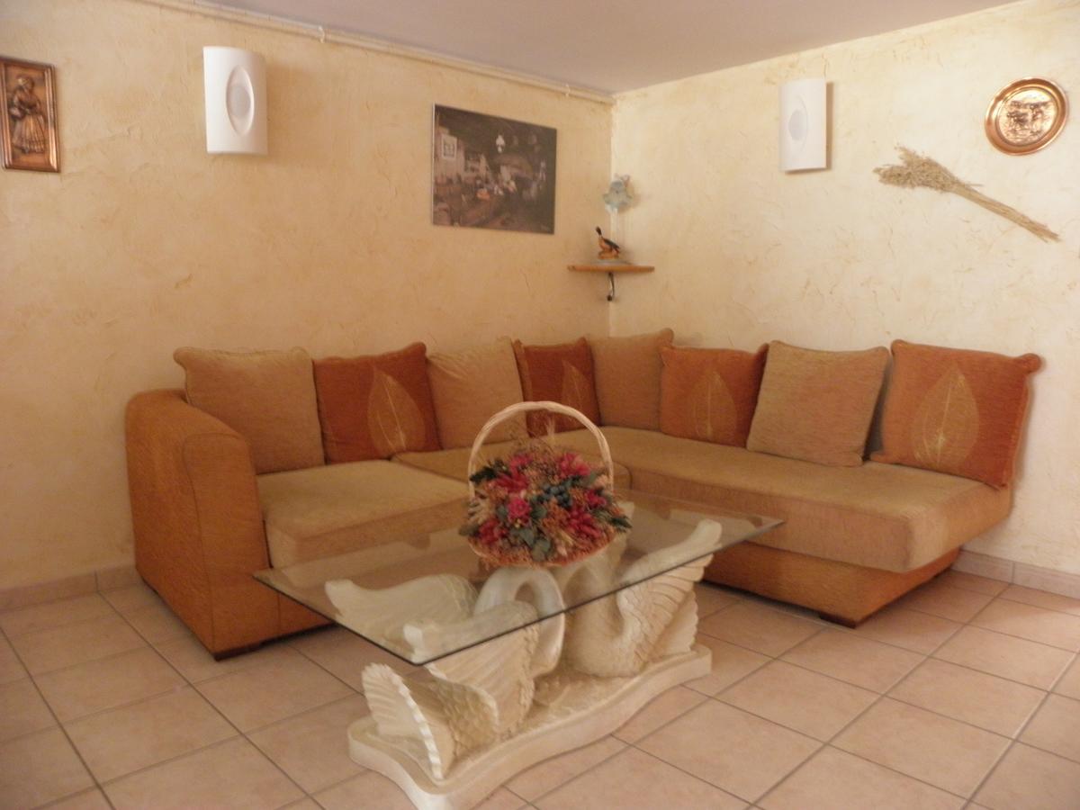 Hotel L'Ostalou Issoire Esterno foto